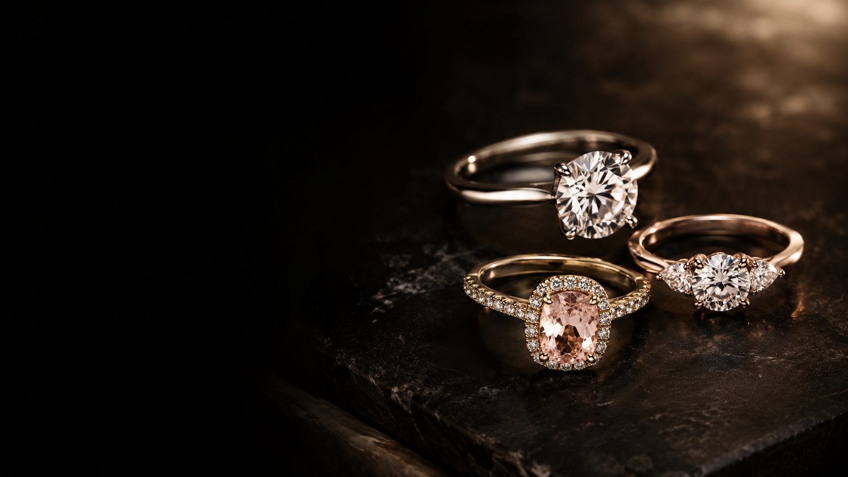 Verlobungsringe bei Juwelier Feinschliff Kassel – klassischer Solitär, Halo-Ring mit Morganit und Dreistein-Ring